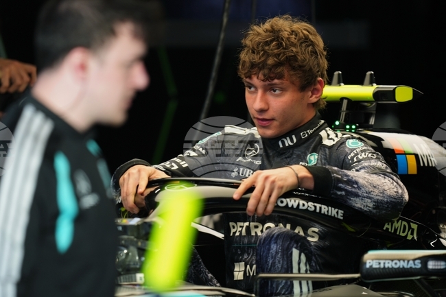 Ръсел и Антонели зададоха темпото в първата свободна тренировка за Гран При на Япония във Формула 1, Пиастри даде най-добро време от втората