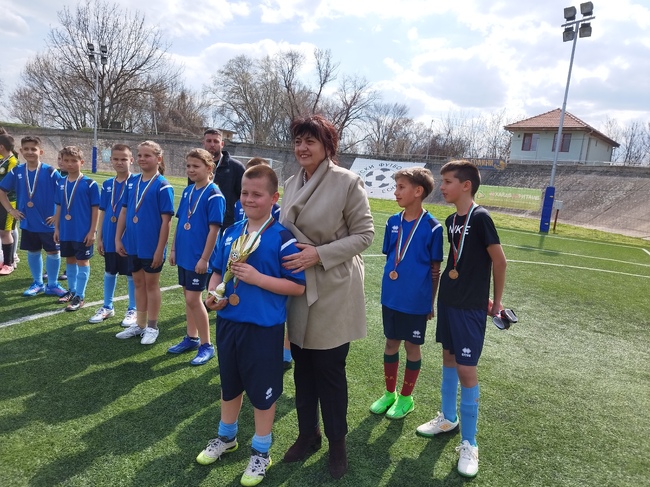 Турнирът „Училищни лъвчета“ събра малки футболни таланти във Видин