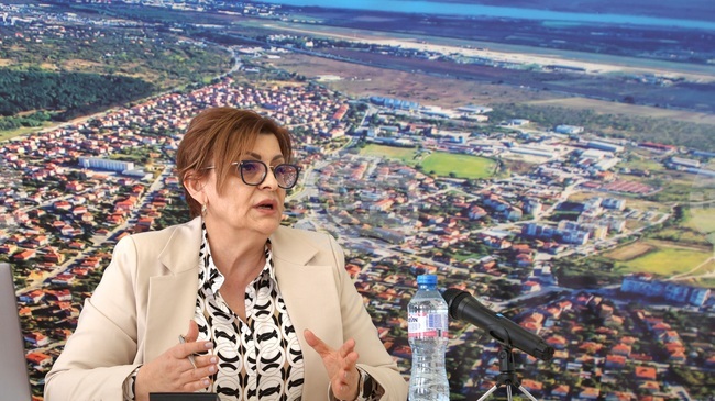 Общинският съвет в Аксаково прие Програма за закрила на детето за 2026 година