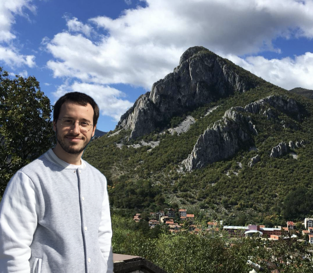 Негласуването не решава проблемите на демокрацията, заяви водачът на листата на коалиция „Антикорупционен блок" във Враца Филип Павлов