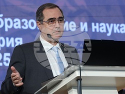 Национално издателство „Аз-буки" - „Стопанска история на българите в Османската империя" - книга