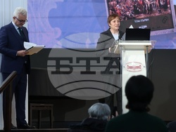 Национално издателство „Аз-буки" - „Стопанска история на българите в Османската империя" - книга