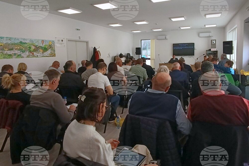 Общинският съвет в Монтана реши Общината да кандидатства по програмата за финансиране на младежките центрове и одобри списъка на общинските жилища