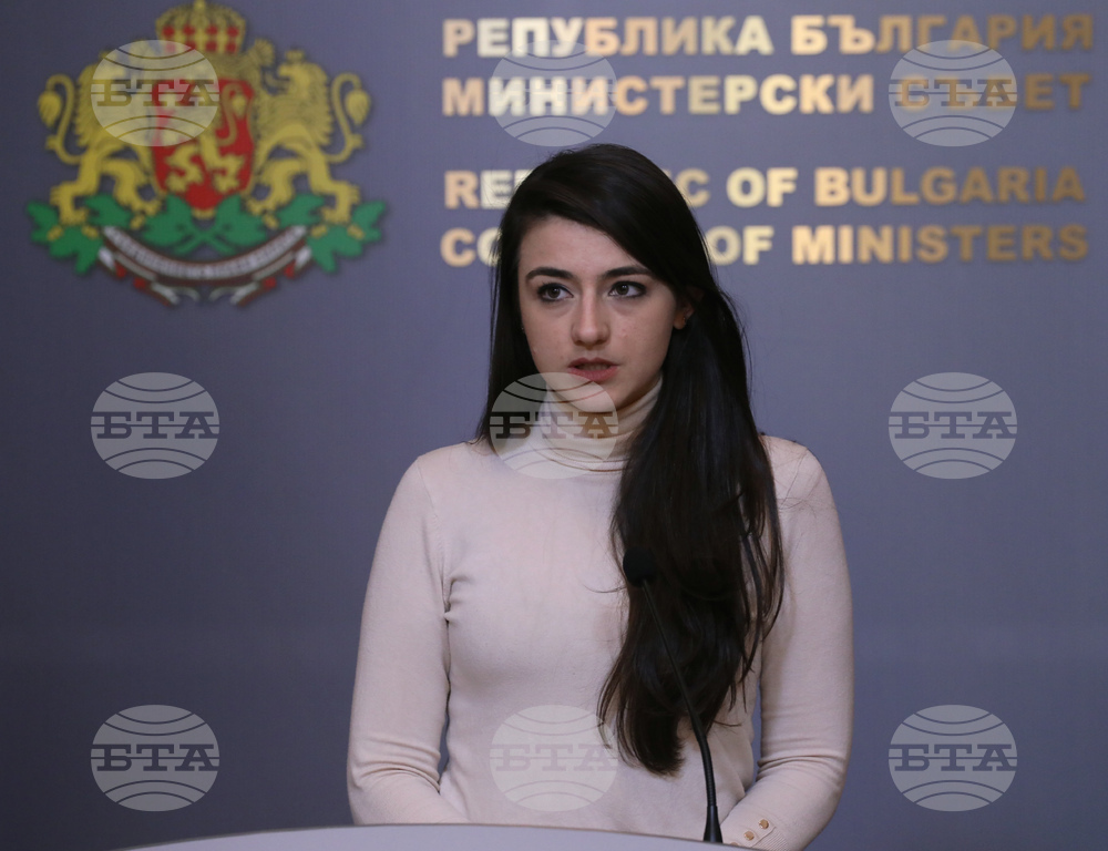 Министерски съвет - Лена Бориславова