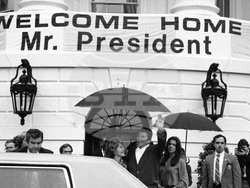 Архив - Роналд Рейгън - атентат