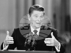 Архив - Роналд Рейгън - атентат