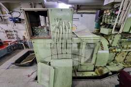 Ден 110 - На борда на НИК 421 започна следпоходна поддръжка