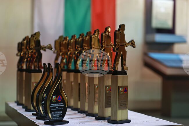 Валентин Великов от Бургас е победител в конкурса „Пожарникар на годината“