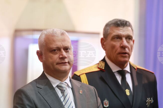 В пъти се е повишил броят на сигналите от граждани за изборни престъпления, съобщи служебният вътрешен министър Емил Дечев