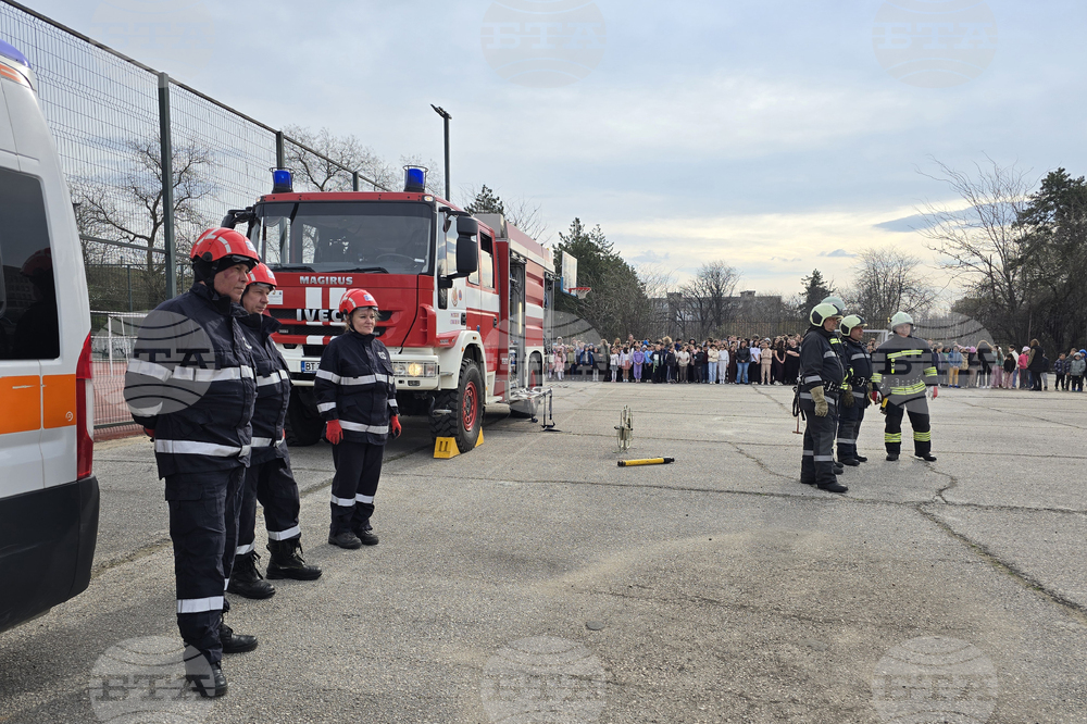 Свищов - учебна евакуация - демонстрация