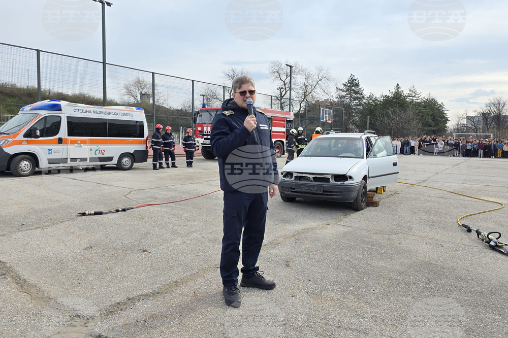 Свищов - учебна евакуация - демонстрация