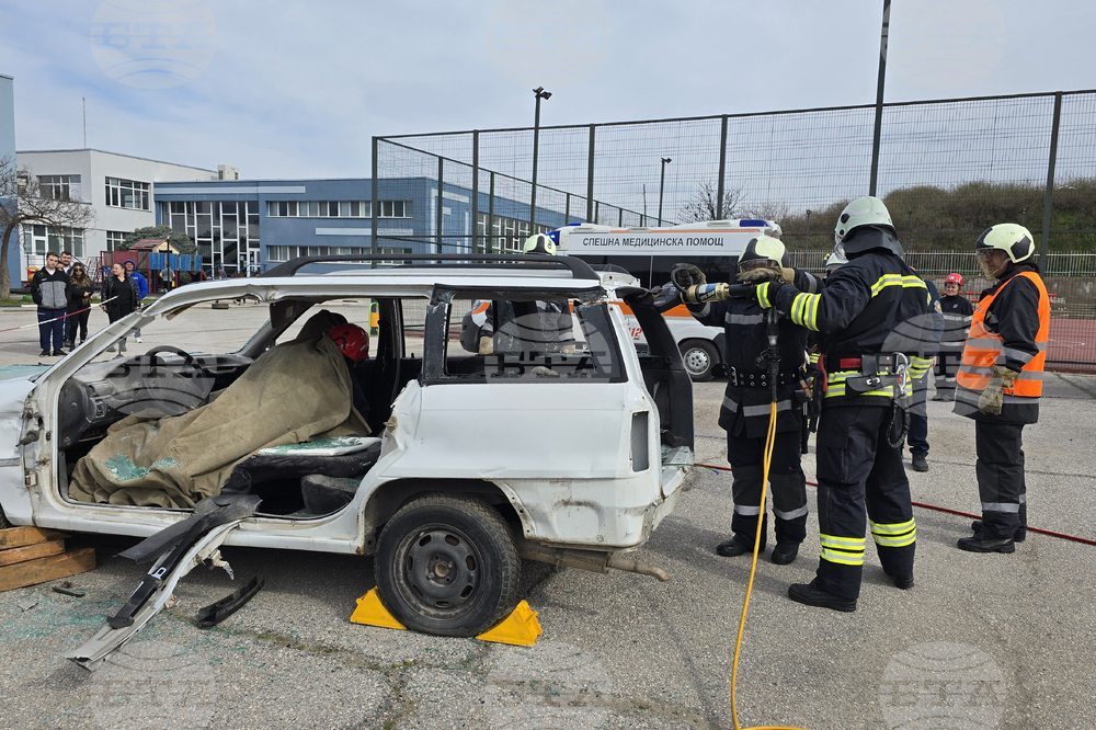 Свищов - учебна евакуация - демонстрация