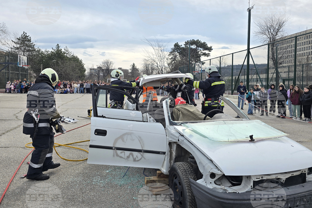 Свищов - учебна евакуация - демонстрация