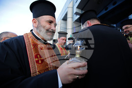 Благодатен огън - посрещане