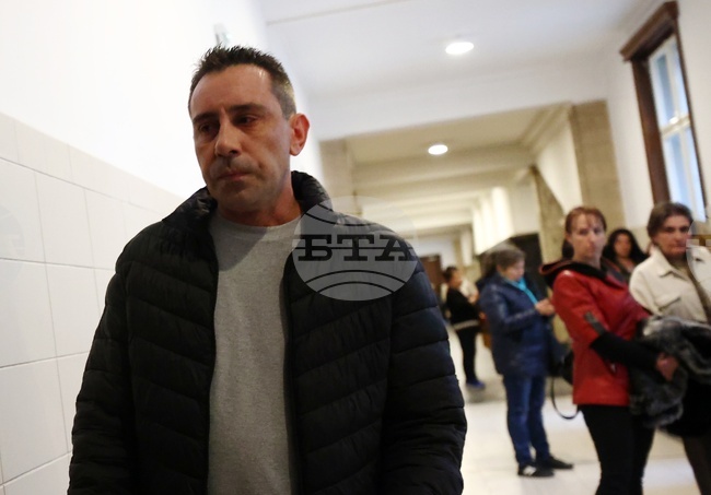 Отвод си направи съдебният състав по делото за катастрофата на ул. "Гурко", при която почина 14-годишният Филип, делото започва отначало