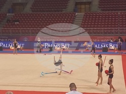 Художествена гимнастика - подиум тренировка