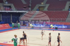 Художествена гимнастика - подиум тренировка