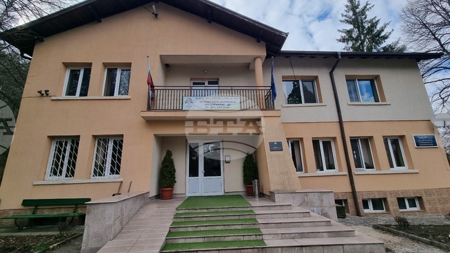 Държавното горско стопанство в Брезник организира инициативи за деца по повод Седмицата на гората, съобщи директорът Юлий Сираков