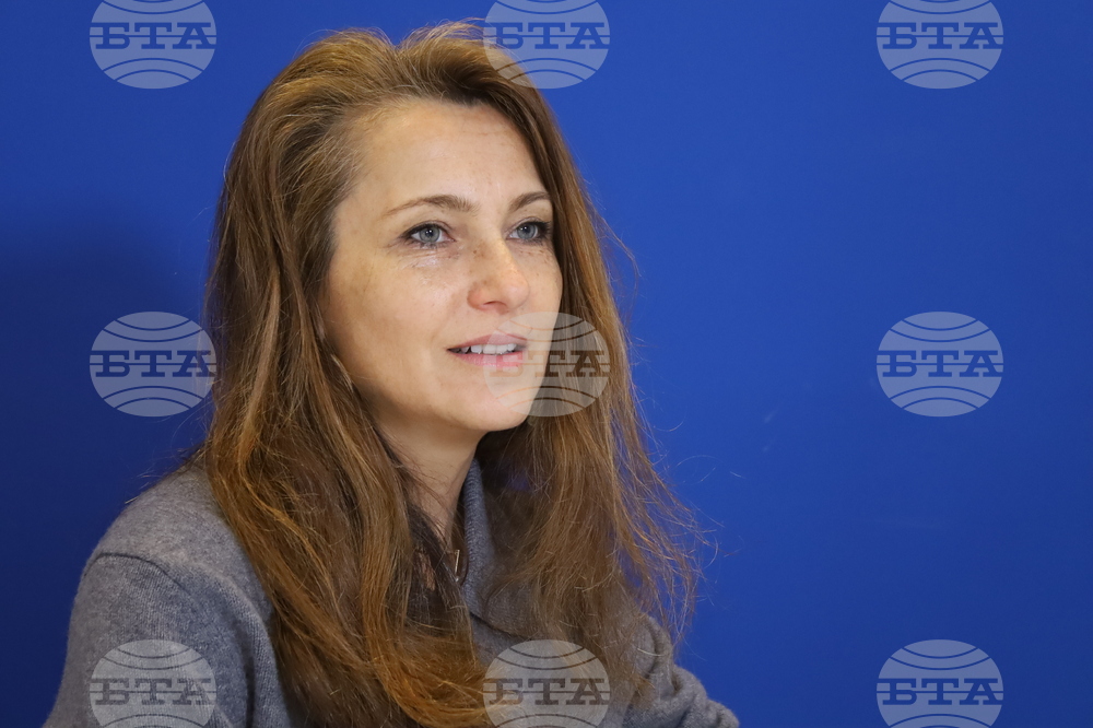 Национален пресклуб на БТА Букурещ - представяне на списание ЛИК - „НДК на 45“