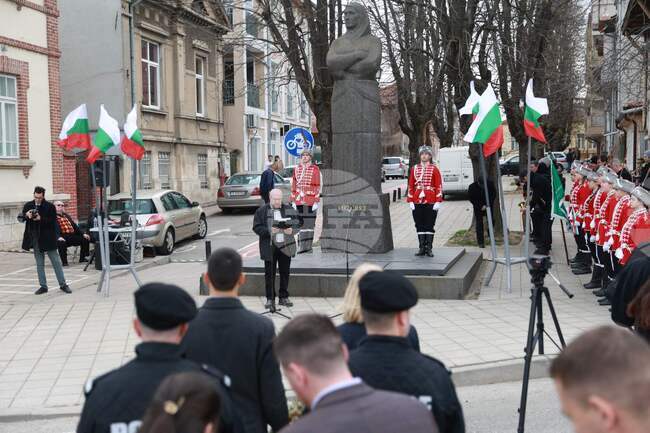133 години от смъртта на Баба Тонка бяха отбелязани в Русе