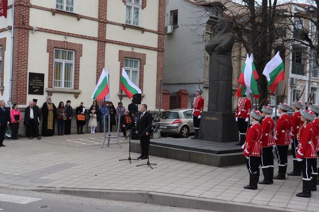 ОА Русе: 133 години от гибелта на Баба Тонка бяха отбелязани в Русе