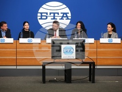 Национален пресклуб на БТА София - Институт за изследване на изкуствата - Българска телеграфна агенция - договор - подписване