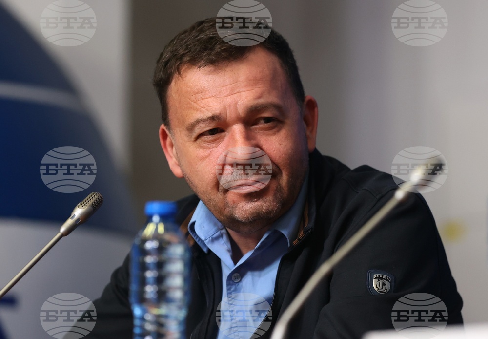 Национален пресклуб на БТА София - Институт за изследване на изкуствата - Българска телеграфна агенция - договор - подписване