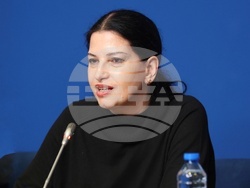 Национален пресклуб на БТА София - Институт за изследване на изкуствата - Българска телеграфна агенция - договор - подписване