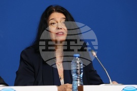 Национален пресклуб на БТА София - Институт за изследване на изкуствата - Българска телеграфна агенция - договор - подписване