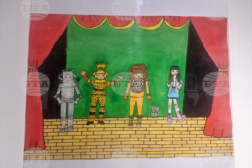 Стара Загора - изложба „Нарисувай ми театър“