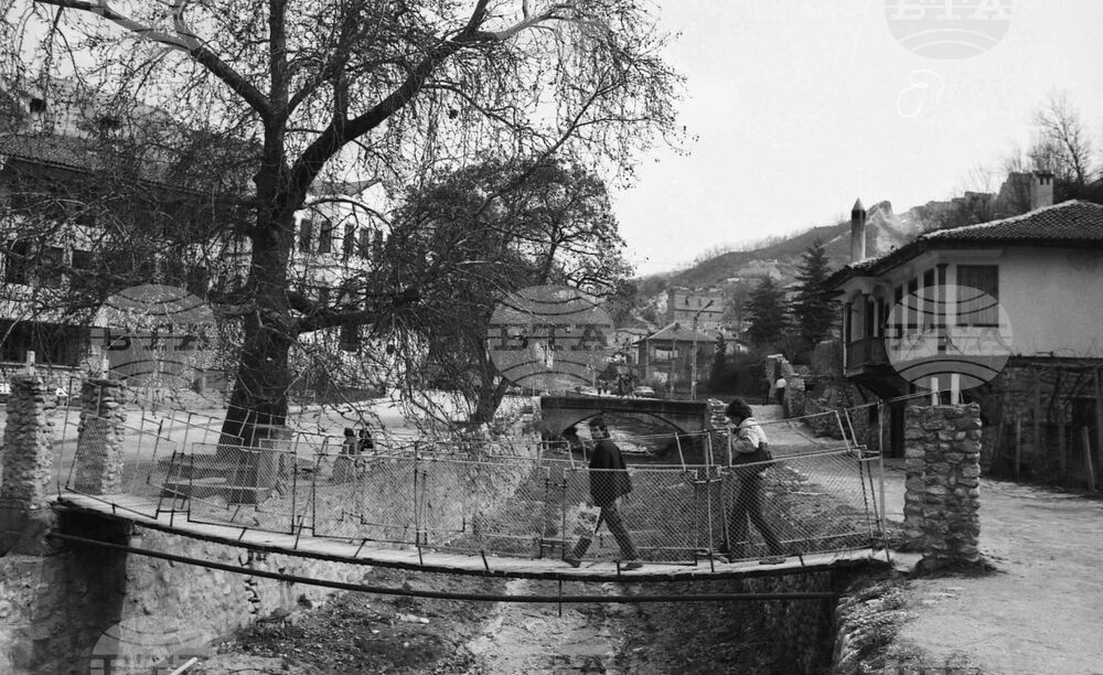 Мелник - най-малкият град в България