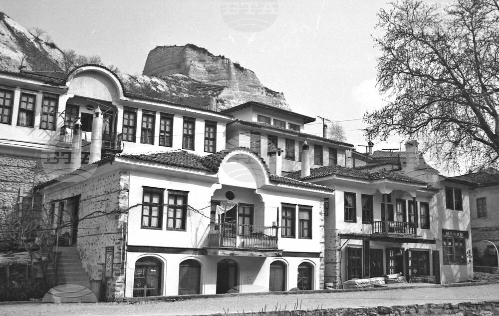 Мелник - най-малкият град в България