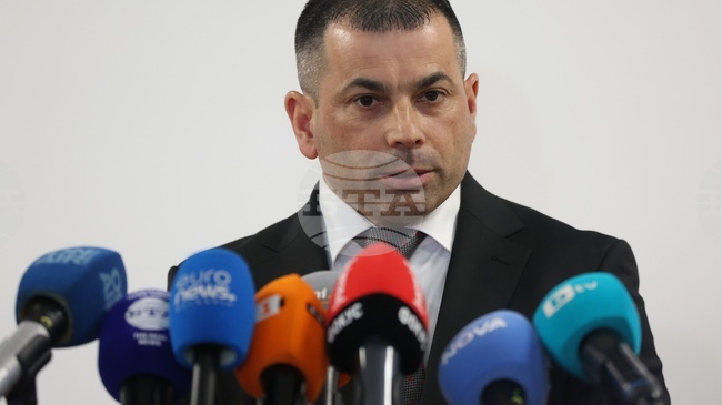 Предстои да бъде направена психиатрична експертиза на жената, за която се смята, че е намушкала четирима души с нож в центъра на София