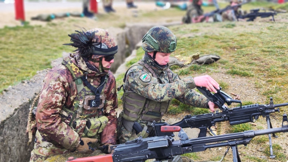 Bulgarian and Italian Servicepersons Conduct Joint Exercise