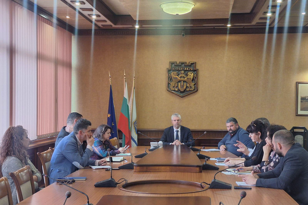Кметът Благомир Коцев обсъди с кметовете на селата в община Варна бъдещи инфраструктурни проекти и текущи ремонти