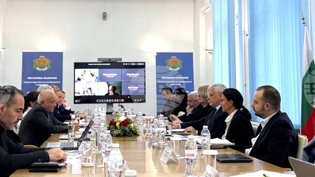 Мерки за ускоряване на технологичния трансфер у нас бяха обсъдени на заседание на Съвета по иновации и научни изследвания