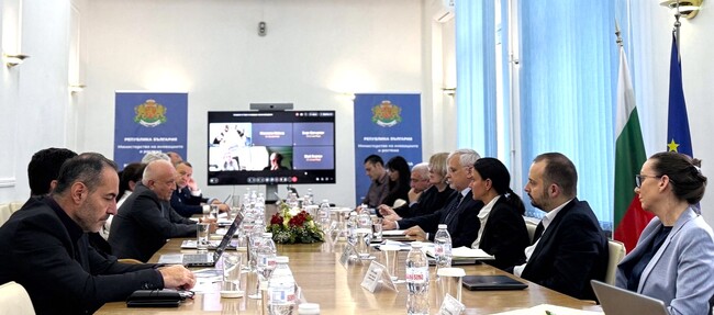 Мерки за ускоряване на технологичния трансфер у нас бяха обсъдени на заседание на Съвета по иновации и научни изследвания