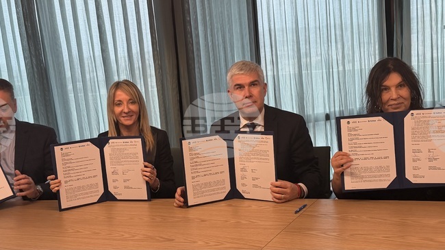 Операторите по Вертикалния газов коридор постигнаха с ЕК дългосрочно решение за гарантиране на доставките за региона, съобщи „Булгартрансгаз“