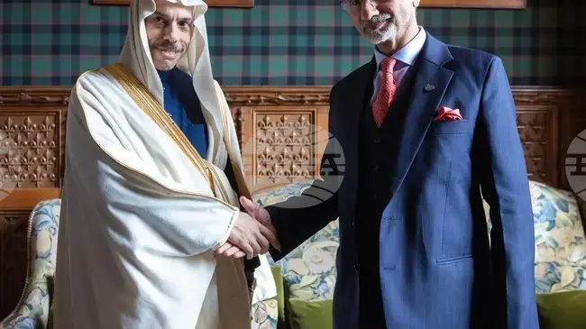 СПА: Външният министър на Саудитска Арабия и индийският му колега обсъдиха двустранните отношения в кулоарите на срещата на Г-7