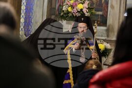 Бургас - Сливенски митрополит Арсений - богослужение