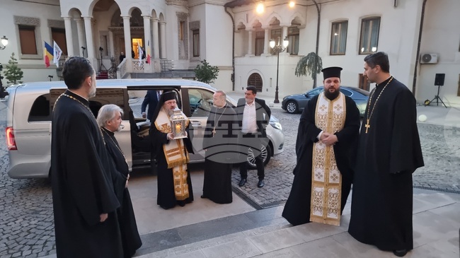 Благодатният огън от Йерусалим ще бъде донесен в Румъния на Велика събота въпреки кризата в Близкия изток