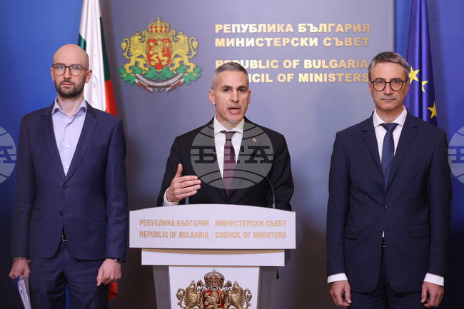 Министерски съвет - Андрей Гюров - брифинг