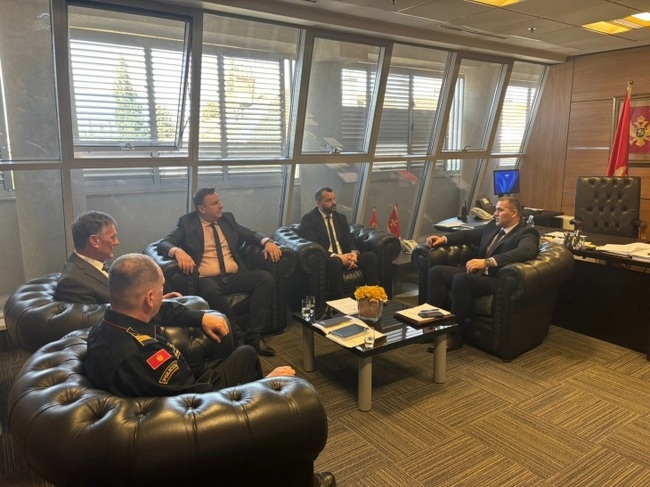 МИНА: Полицията и контролните служби на Черна гора обединяват сили за безопасен и стабилен туристически сезон