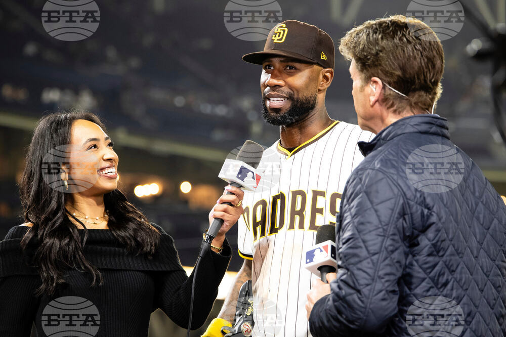 Heyward Retires Baseball