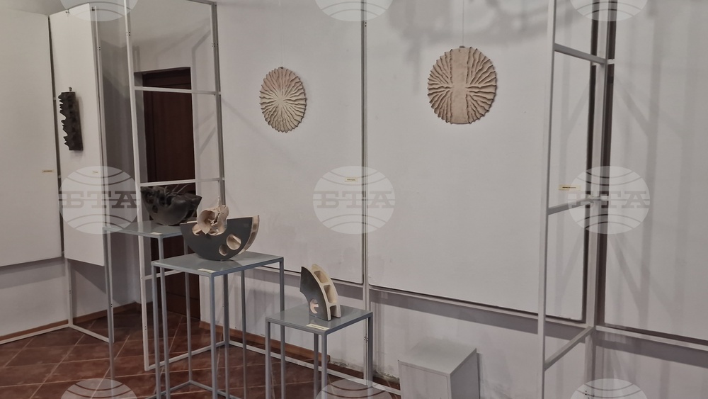 Керамичен пленер „Вода, земя и огън“ - изложба