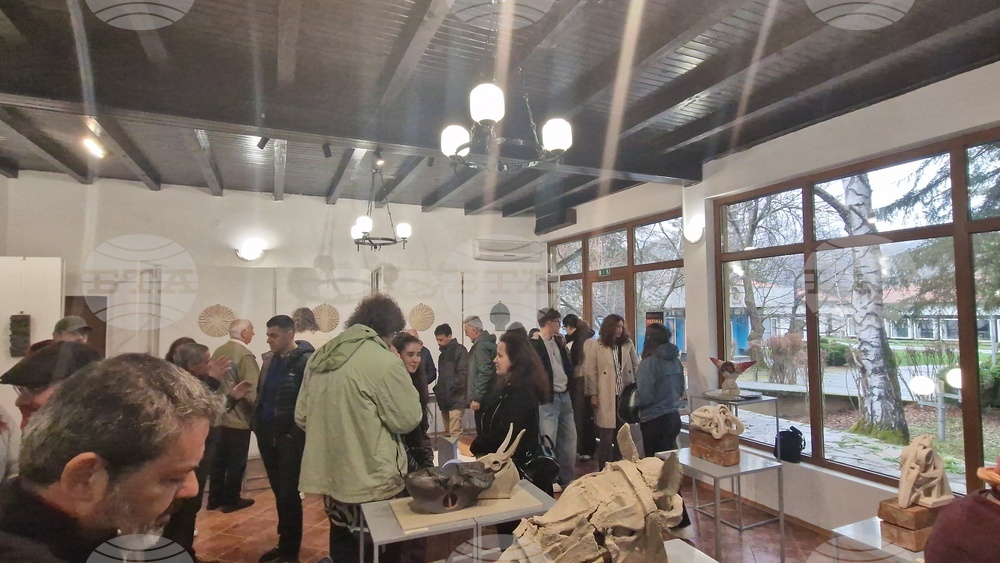 Керамичен пленер „Вода, земя и огън“ - изложба