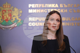 Министерски съвет - Ирина Щонова - брифинг
