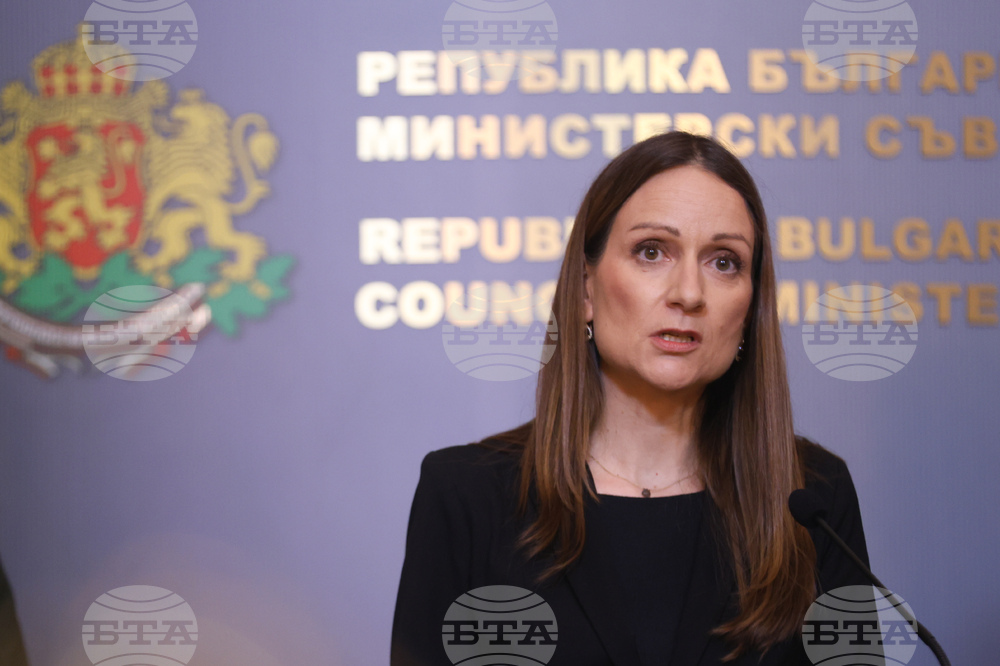 Министерски съвет - Ирина Щонова - брифинг