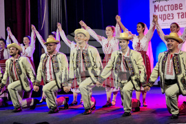 Ловеч - „Мостове на културата: България-Румъния чрез танц и музика“ - концерт