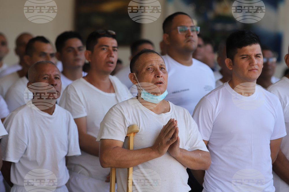 El Salvador Prisoners